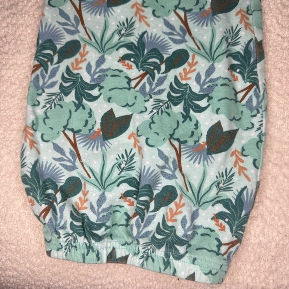 The Peanut Shell Size 0-3 Month Gown Long Sleeve Wild Jungle Print - Picture 5 of 5